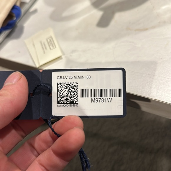 Ladies Size 32 Louis Vuitton Belt - Picture 5 of 13